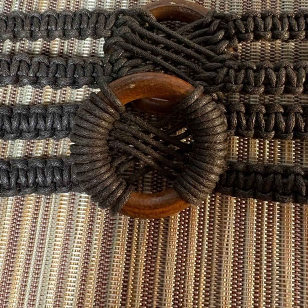 Handmade Macramé Belt with Wooden Rings – Adjustable 36" Boho
